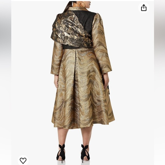 Making the Cut Season 3 Winning Look Jeanette's Metallic Gold Jacquard Coat - Picture 5 of 14